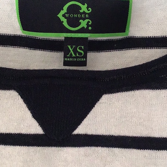 CWonder Women’s Classic top - Picture 2 of 3